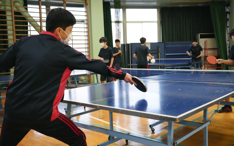 卓球部
